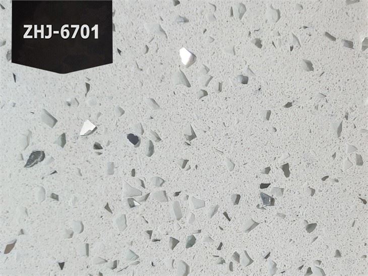 Кристалічний білий кварц